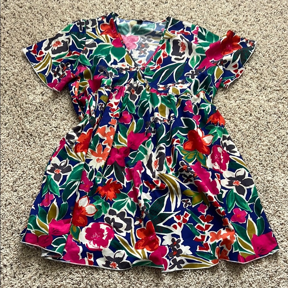 SHEIN Leaf Print Top with Blue Accents